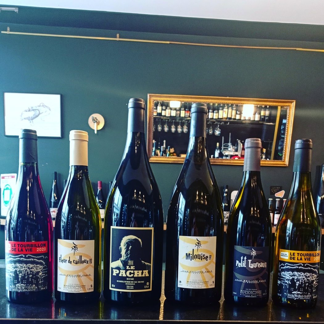 L'Envers - Cave et Bar à Vin - Wine bar and Wine shop 3